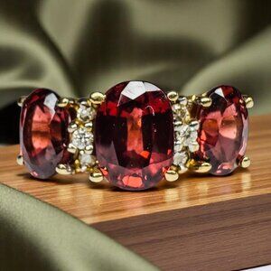 10K Gold- Natural Indian Garnet & Diamond Ring -Size 8- 2.5CTTW Three Stone Ring